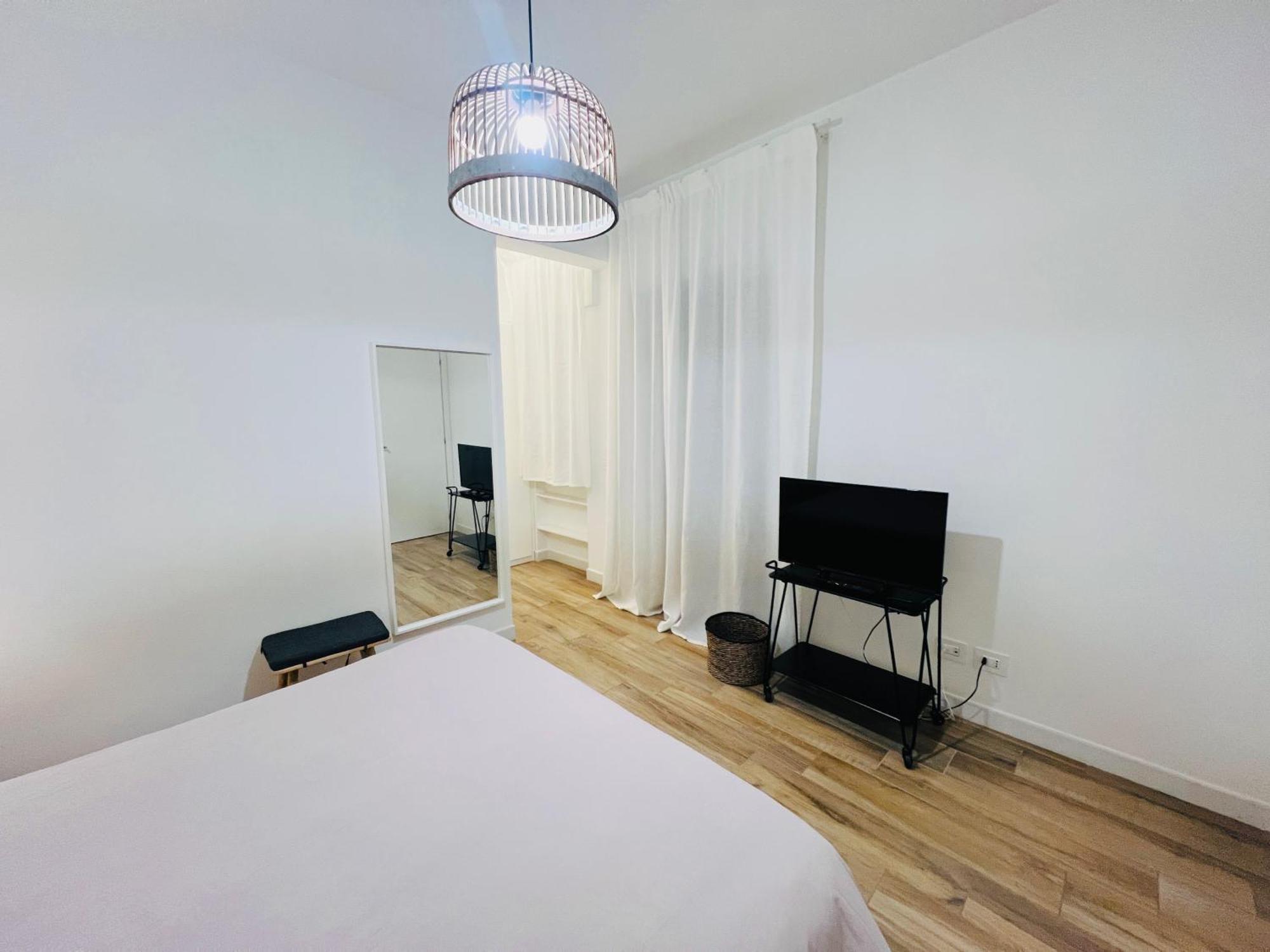 Bellhome 3 - Elegante Appartamento Nel Centro Di باري المظهر الخارجي الصورة